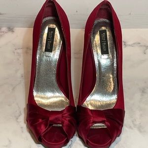 White House Black Market Satin Heels